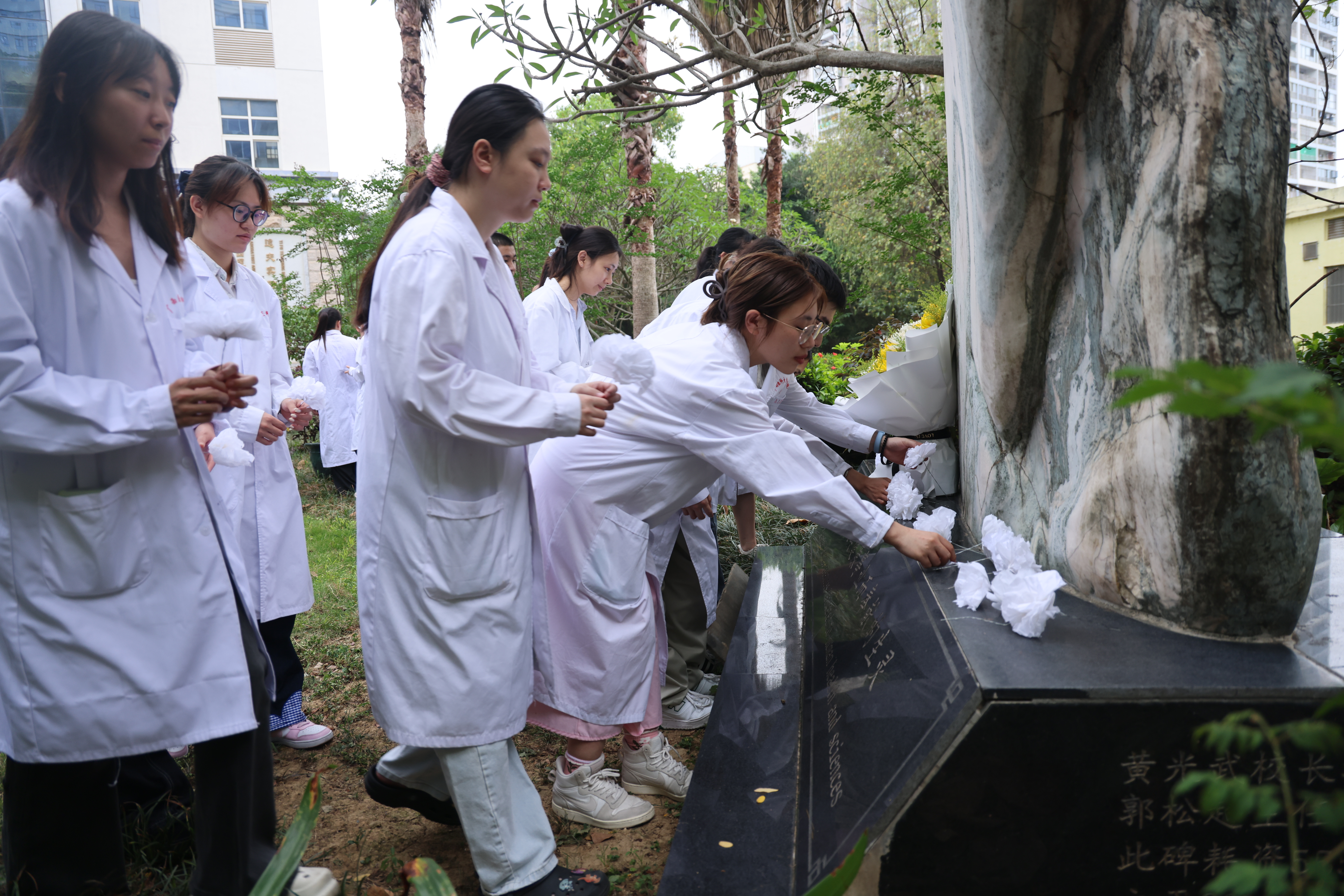 英国上市公司365